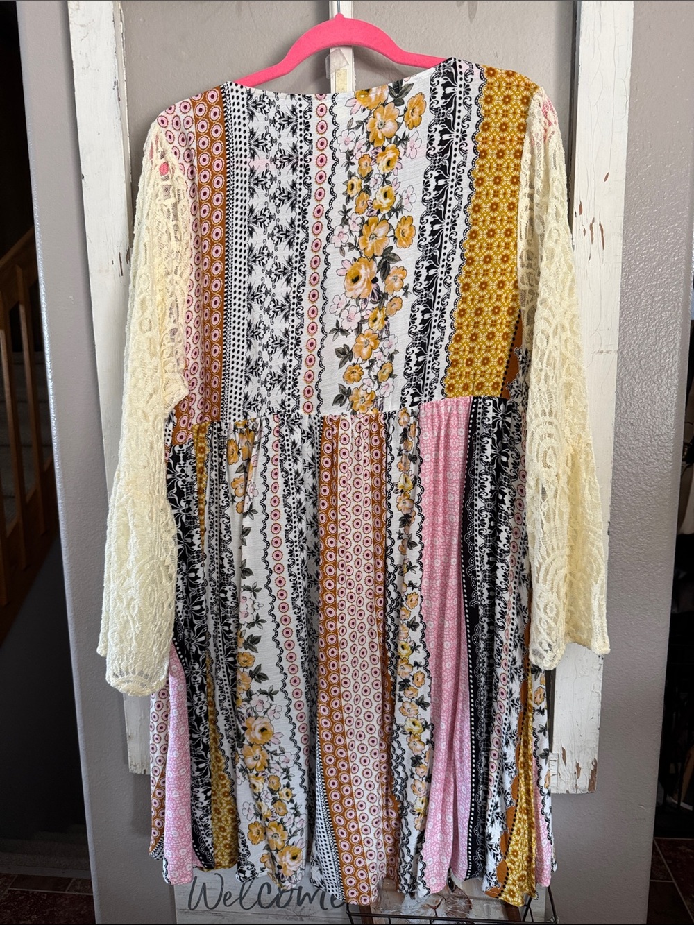 Fun Floral Mixed-Print V-Neck Boho style Dress - Pink, Yellow, Black, cream. New - Picture 5 of 6